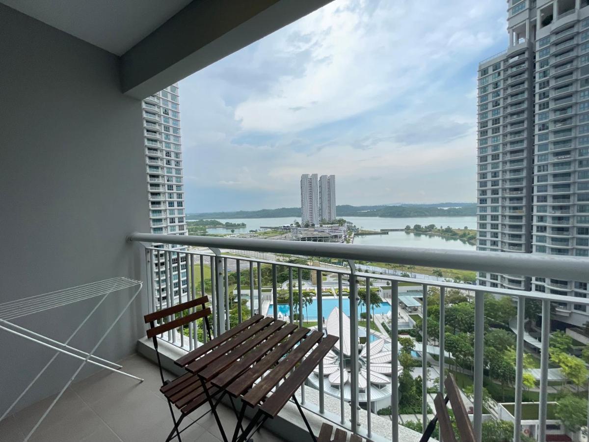 Teega Suites Puteriharbour By Wp Homestay ยะโฮร์บาห์รู ภายนอก รูปภาพ