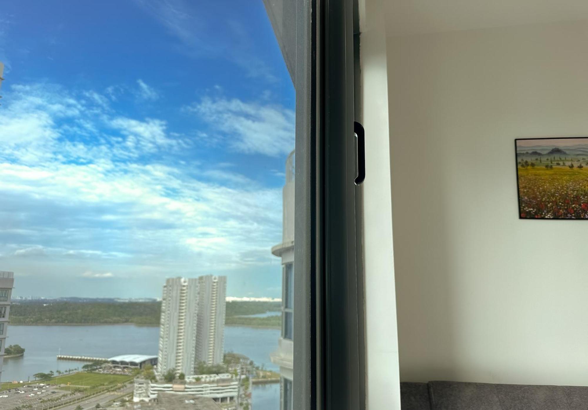 Teega Suites Puteriharbour By Wp Homestay ยะโฮร์บาห์รู ห้อง รูปภาพ